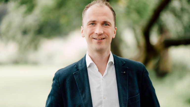 Bastian Geisler - fb research GmbH - Geschäftsführung Bastian Geisler - fb research GmbH - Geschäftsführung