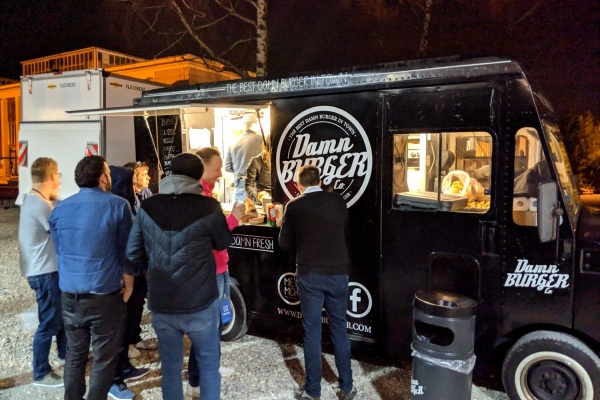 Foodtruck beim Hacknext Hackathon